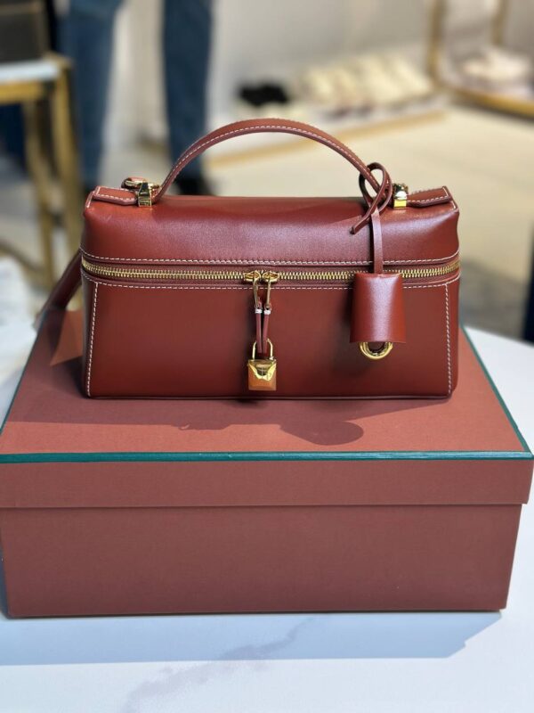 Сумка Loro Piana Extra Bag L’23